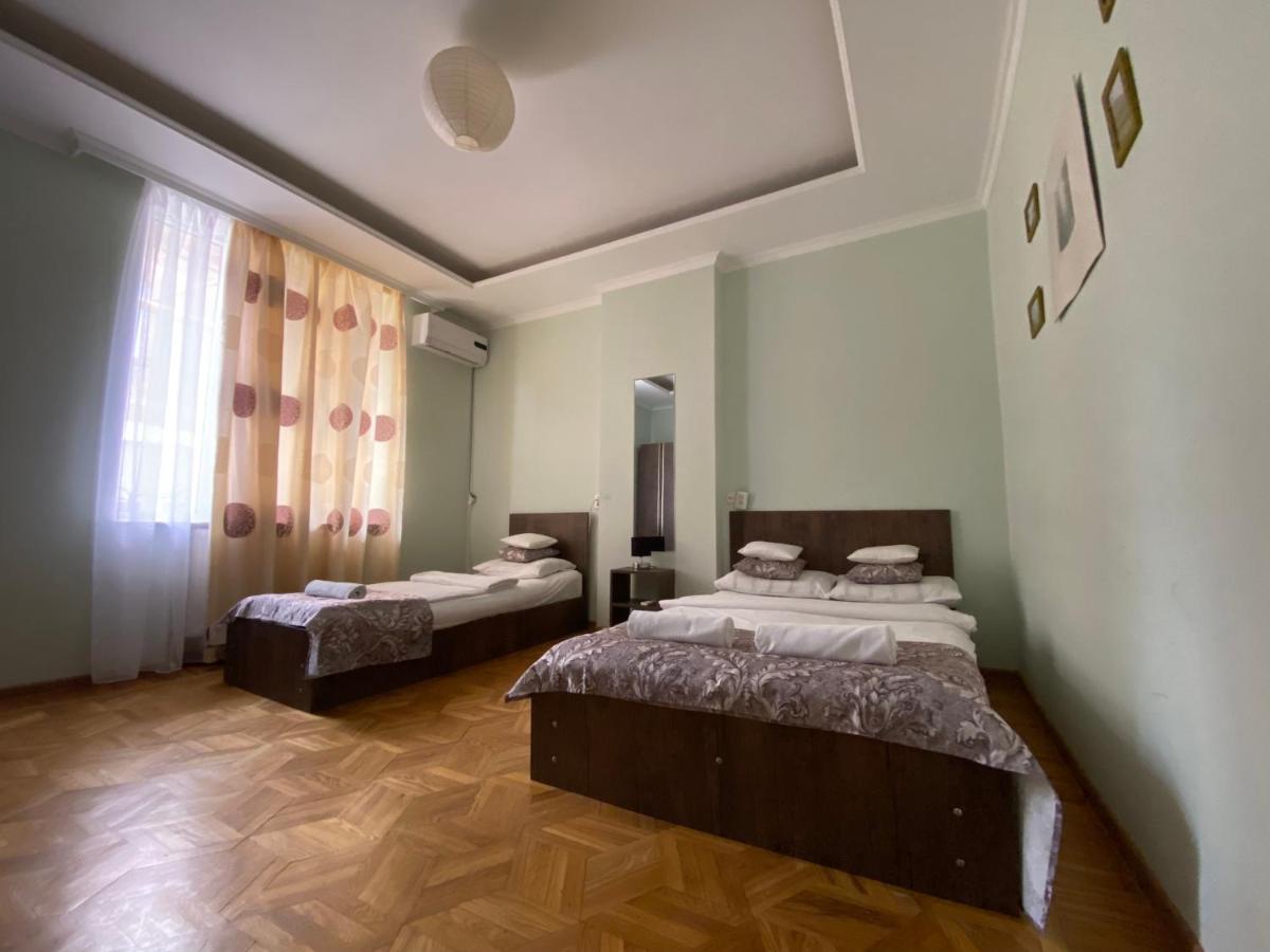 Hotel Aloft House Kutaisi Exterior foto